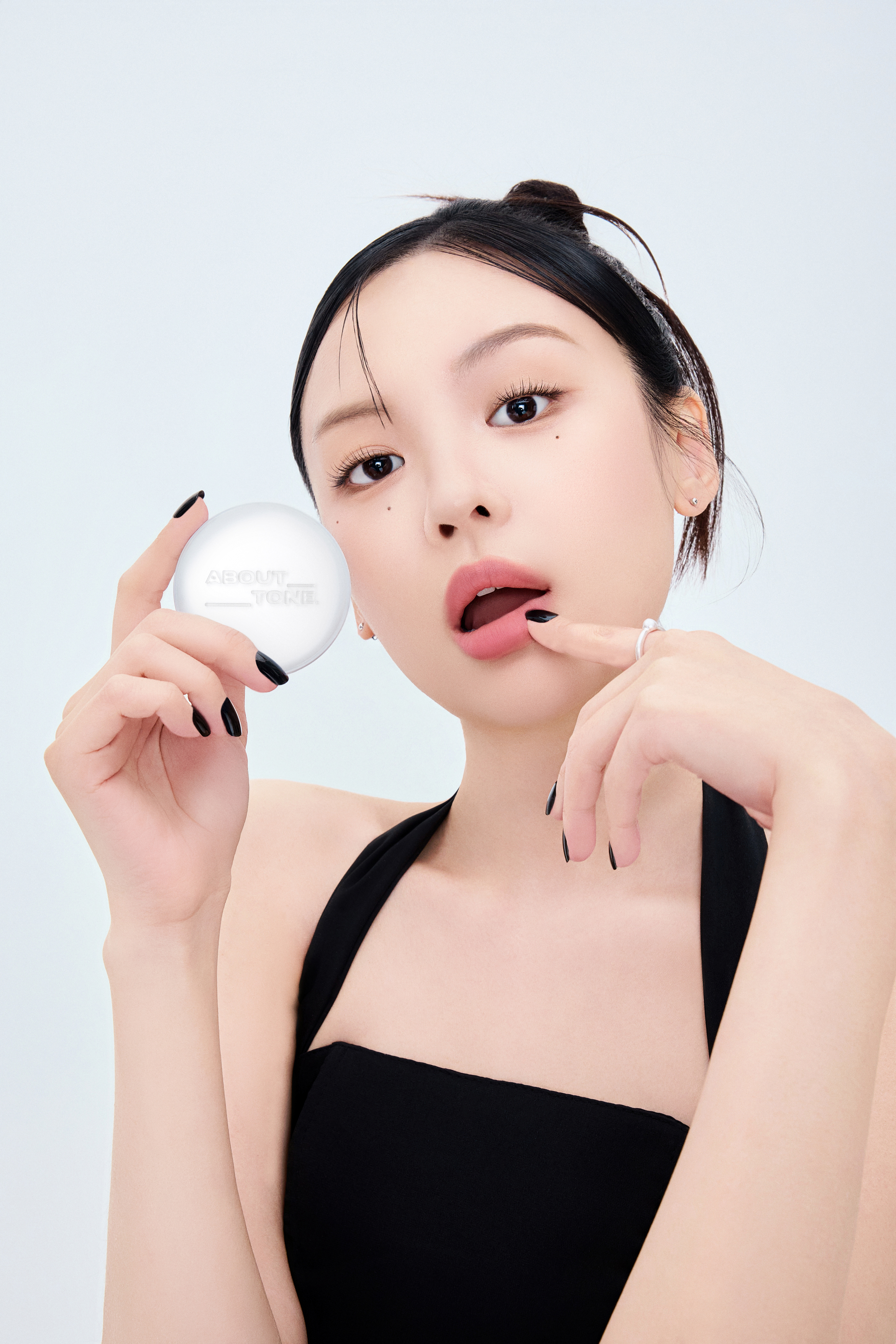 Phấn phủ dạng nén About Tone Sebum Cut Powder Pact 8G - Ảnh 2
